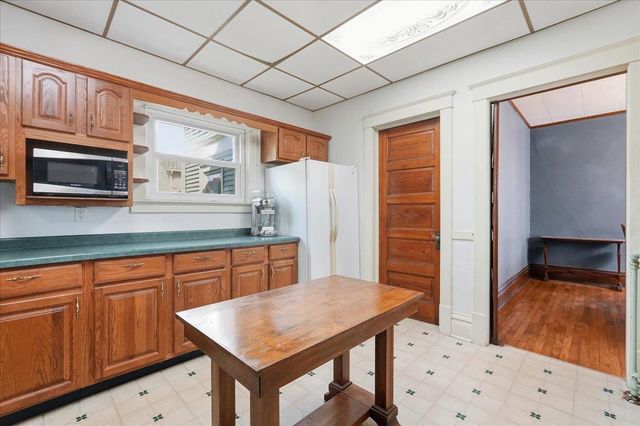 213 W Rollin Street, Edgerton, WI 53534