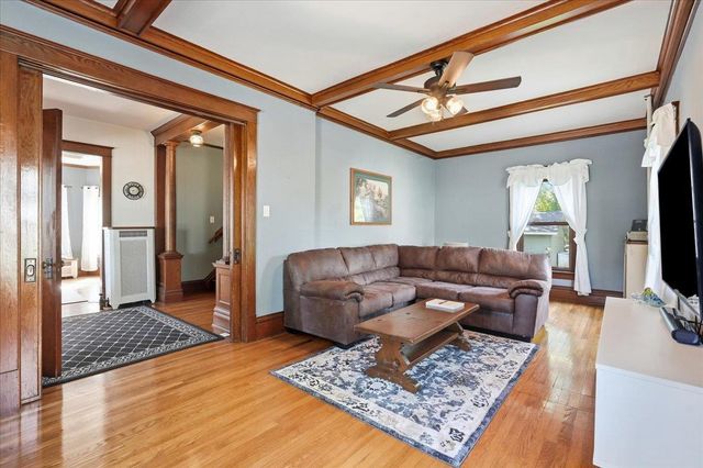 213 W Rollin Street, Edgerton, WI 53534