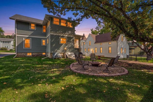 213 W Rollin Street, Edgerton, WI 53534