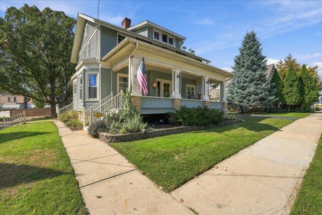 213 W Rollin Street, Edgerton, WI 53534