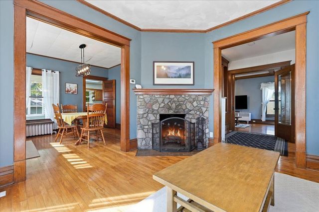 213 W Rollin Street, Edgerton, WI 53534
