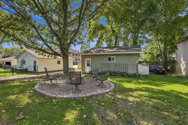 213 W Rollin Street, Edgerton, WI 53534