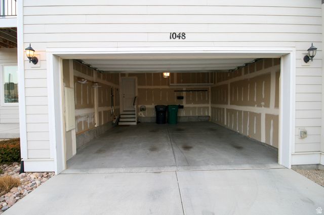 1048 W AZUL MEADOWS WAY, Bluffdale, UT 84065