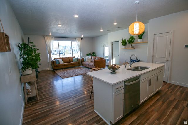 1048 W AZUL MEADOWS WAY, Bluffdale, UT 84065