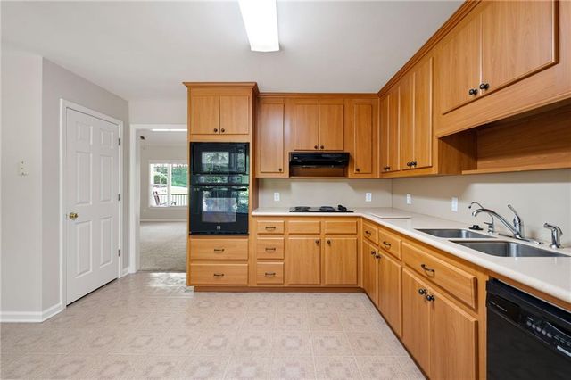 505 MATTHEW Drive, Canton, GA 30115