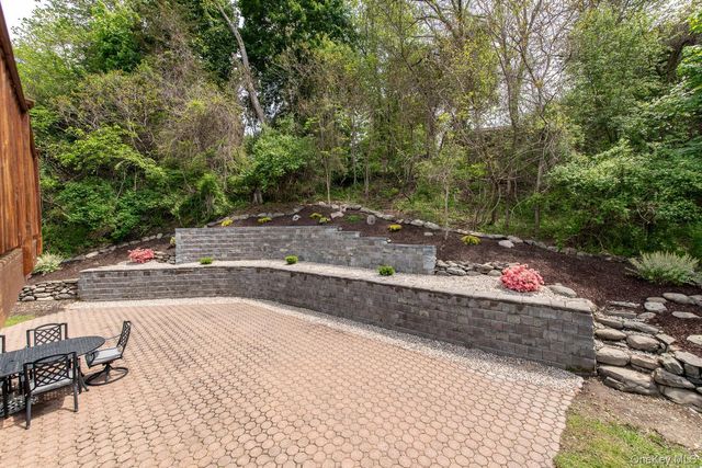 17 Verplanck Avenue, Hopewell Junction, NY 12533