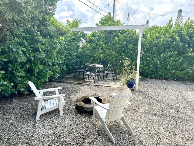 157 E 25th Street, Riviera Beach, FL 33404