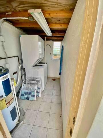 157 E 25th Street, Riviera Beach, FL 33404