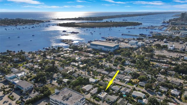 157 E 25th Street, Riviera Beach, FL 33404