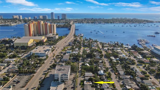 157 E 25th Street, Riviera Beach, FL 33404