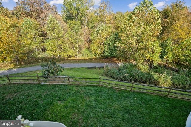 5437 STREAM BANK LN, Greenbelt, MD 20770