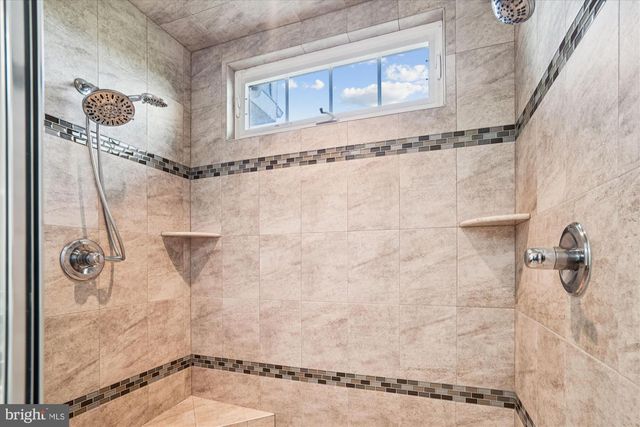 5437 STREAM BANK LN, Greenbelt, MD 20770