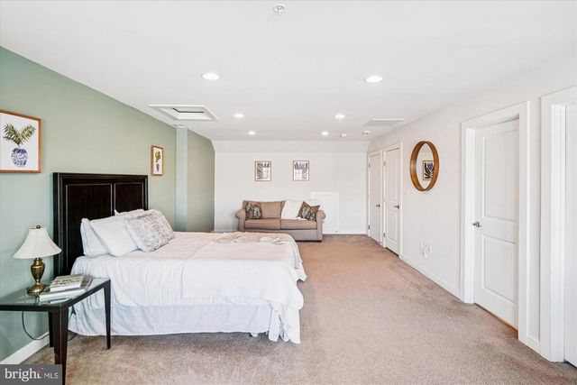 5437 STREAM BANK LN, Greenbelt, MD 20770