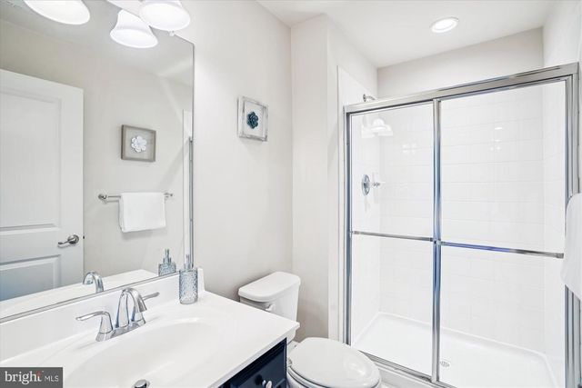 5437 STREAM BANK LN, Greenbelt, MD 20770