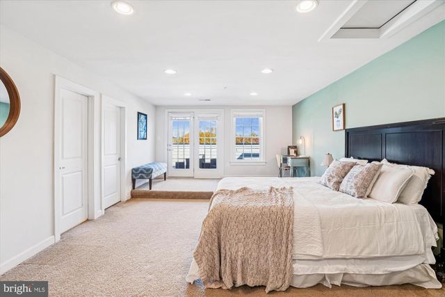 5437 STREAM BANK LN, Greenbelt, MD 20770