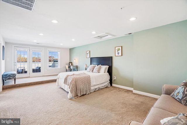 5437 STREAM BANK LN, Greenbelt, MD 20770