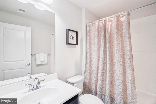 5437 STREAM BANK LN, Greenbelt, MD 20770