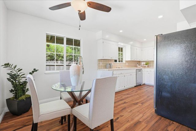 5637 Kiva Dr, Carmichael, CA 95608