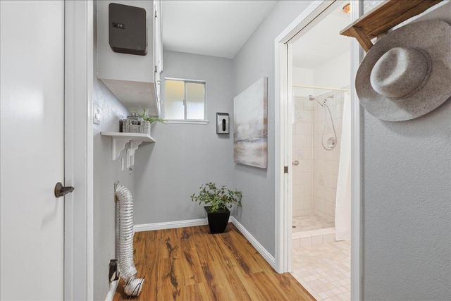 5637 Kiva Dr, Carmichael, CA 95608