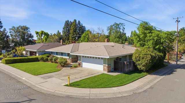 5637 Kiva Dr, Carmichael, CA 95608