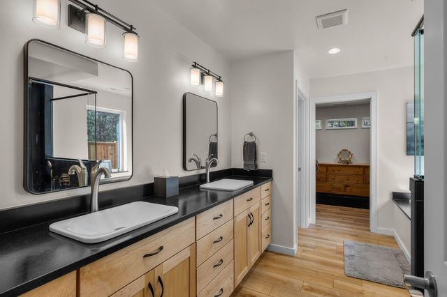 15943 Cascade Lane, La Pine, OR 97739