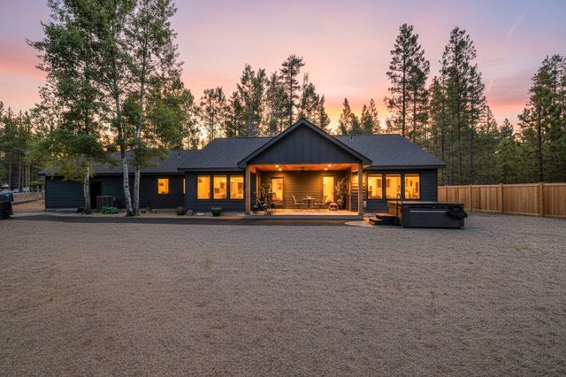 15943 Cascade Lane, La Pine, OR 97739