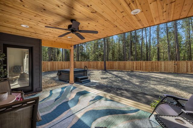 15943 Cascade Lane, La Pine, OR 97739