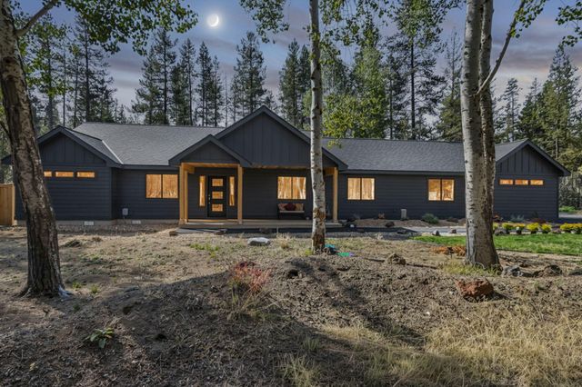 15943 Cascade Lane, La Pine, OR 97739