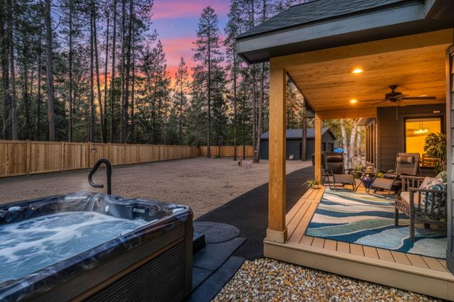 15943 Cascade Lane, La Pine, OR 97739
