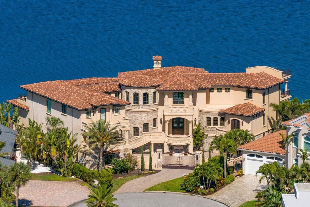 100 SANDS POINT DRIVE, Tierra Verde, FL 33715