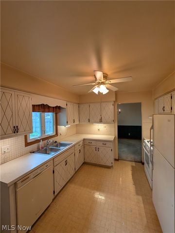 1161 Gulf Road, Elyria, OH 44035