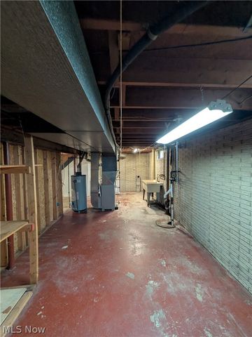 1161 Gulf Road, Elyria, OH 44035