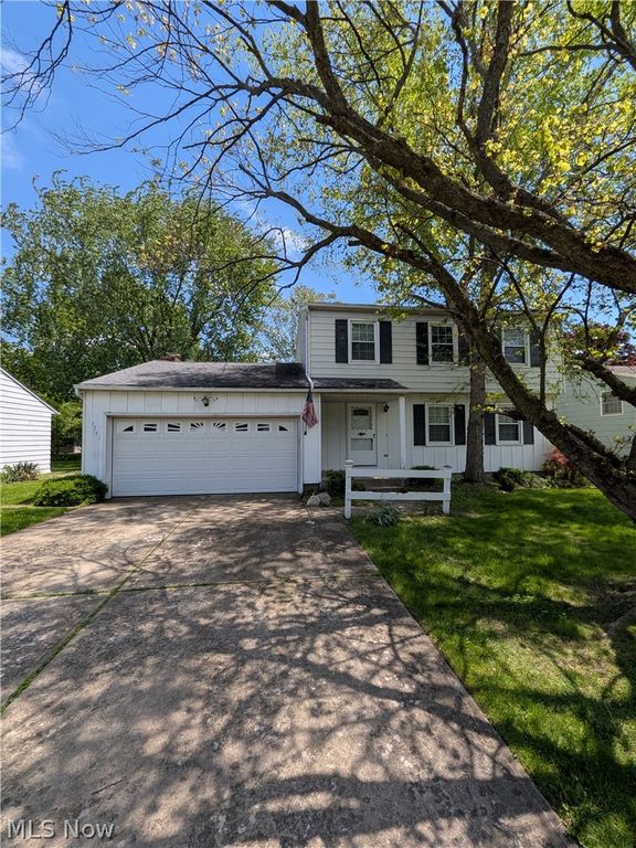 1161 Gulf Road, Elyria, OH 44035