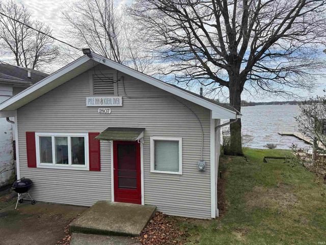 2807 Barrett Road, Rochester, IN 46975