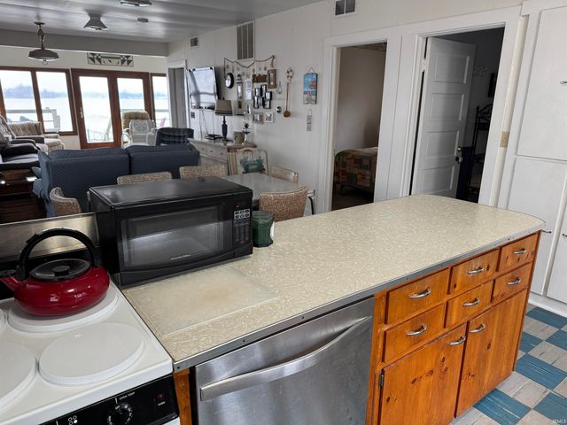 2807 Barrett Road, Rochester, IN 46975