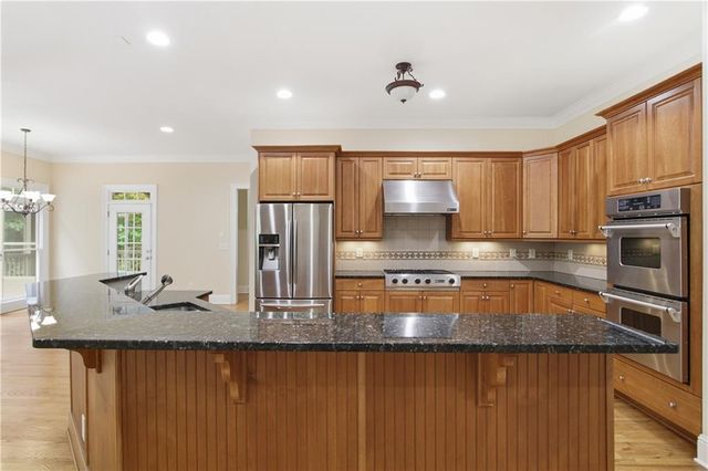 2473 Kirk Lane NW, Kennesaw, GA 30152