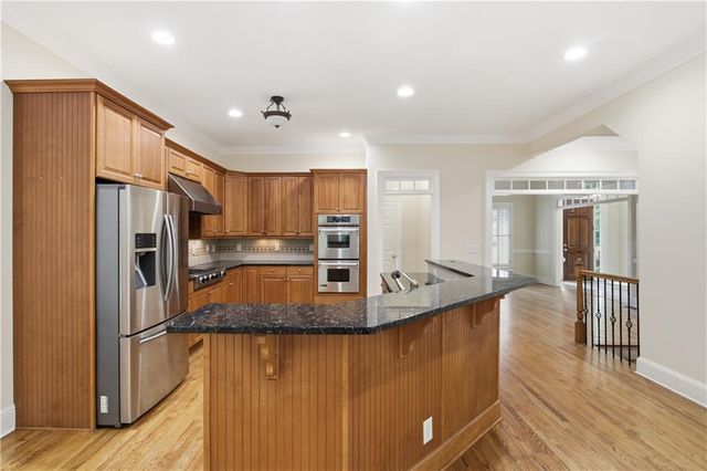 2473 Kirk Lane NW, Kennesaw, GA 30152