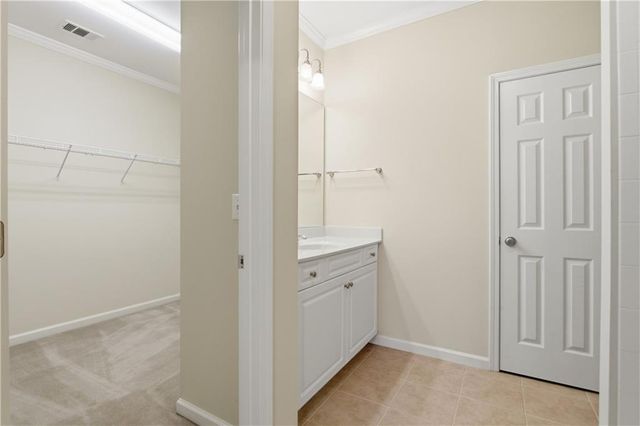 2473 Kirk Lane NW, Kennesaw, GA 30152