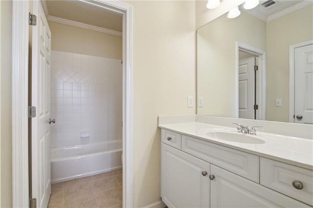 2473 Kirk Lane NW, Kennesaw, GA 30152