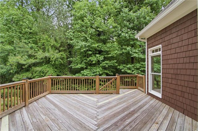 2473 Kirk Lane NW, Kennesaw, GA 30152