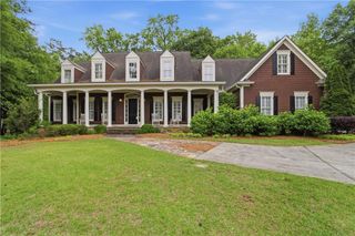 2473 Kirk Lane NW, Kennesaw, GA 30152
