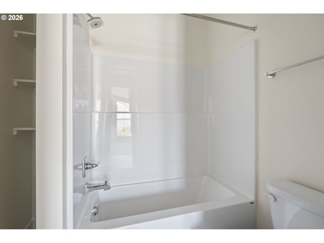 6008 Ne 30th Ave, Portland, OR 97211