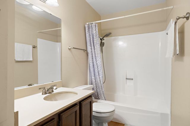 1000 W 26th ST 213, Austin, TX 78705