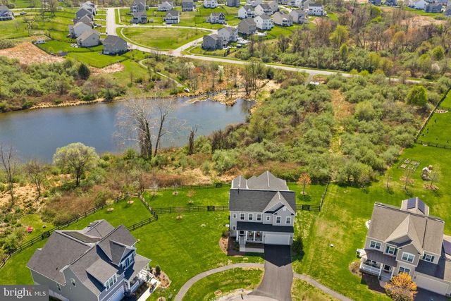 35829 PENINSULA CT, Round Hill, VA 20141