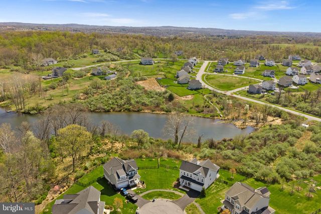 35829 PENINSULA CT, Round Hill, VA 20141