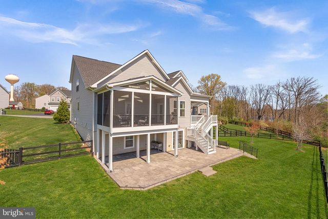 35829 PENINSULA CT, Round Hill, VA 20141