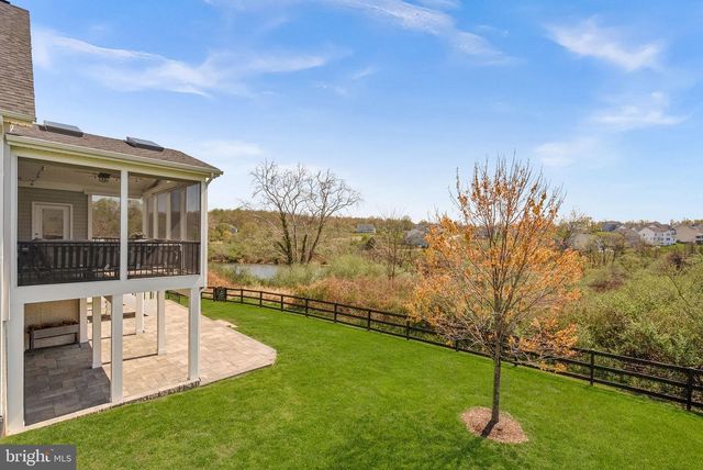 35829 PENINSULA CT, Round Hill, VA 20141
