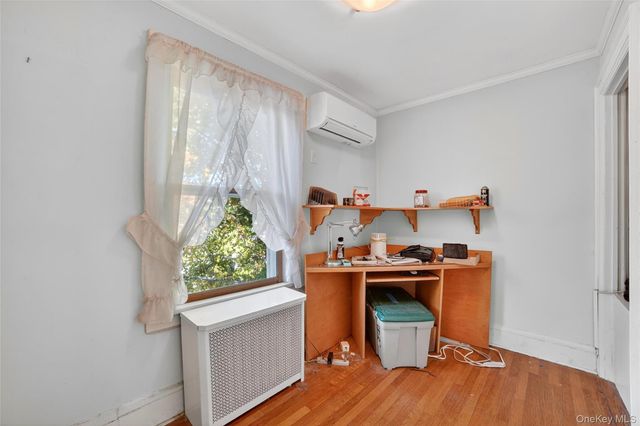 10 Edna Street, White Plains, NY 10606