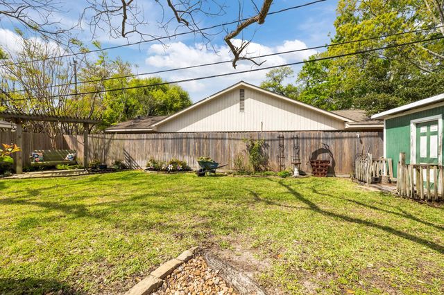 9102 Timberside Drive, Houston, TX 77025