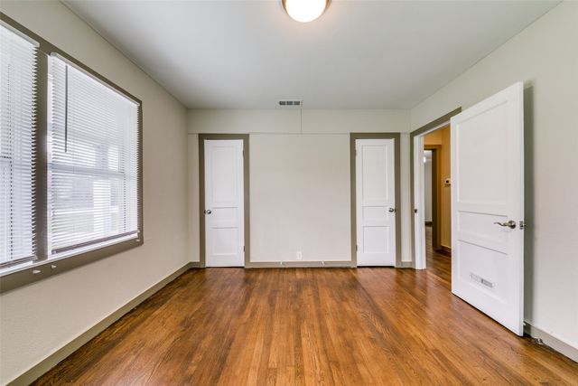 5610 Lyons Road, Garland, TX 75043